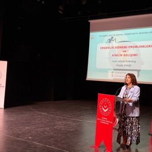 İl Müdürlüğümüze Bağlı Kuruluşlarda Görev Yapan Personelimize Yönelik “Ergenlik Dönemi Problemleri ve Kimlik Gelişimi” Konulu Bir Seminer Gerçekleştirilmiştir - fotoğraf 1
