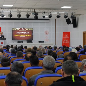 Aile Yapısı, Manevi Değerler ve Şiddetin Önlenmesi Konulu Panel Düzenlendi - fotoğraf 2