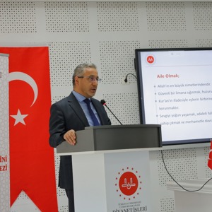Aile Yapısı, Manevi Değerler ve Şiddetin Önlenmesi Konulu Panel Düzenlendi - fotoğraf 6