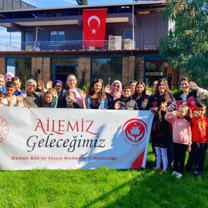2025 Aile Yılı Kapsamında Ebeveyn Kaybı Yaşamış Çocuklara Yönelik Sosyal Destek Etkinliği Gerçekleştirildi - fotoğraf 1