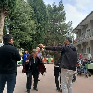 Yaşlılarımız İçin Düzenlenen 2025 Aile Yılı Etkinliğinde Keyifli ve Eğlenceli Anlar Yaşandı - fotoğraf 12