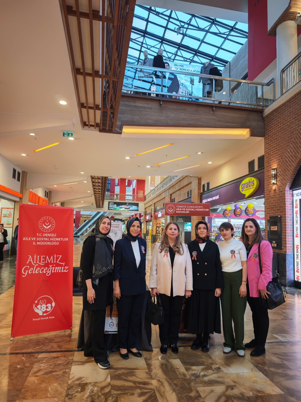 2025 Aile Yılı Kapsamında 25 Kasım’a Yönelik Kadına Şiddetle Mücadele Farkındalık Standı Açıldı