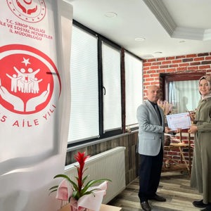 Aile Eğitim Programı Kapsamında Ada Anaokulu Ebeveynleriyle Eğitim Süreci Tamamlandı - fotoğraf 7