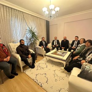 Şehit ve Gazi Ailelerimize Yönelik Anma ve Ziyaret Programları Gerçekleştirildi - fotoğraf 10