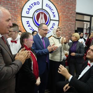 2025 Aile Yılı'nda “Engelleri Aşıyoruz, Yerli Malı Kullanıyoruz” - fotoğraf 5
