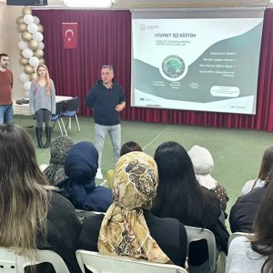 Erasmus+ Yaygınlaştırma Çalışmaları Kapsamında Öğrencilere Eğitim - fotoğraf 6