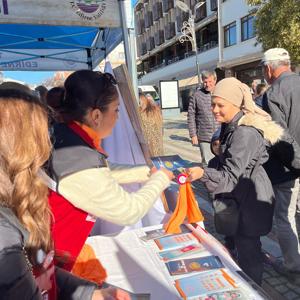 25 Kasım Kadına Yönelik Şiddete Karşı Uluslararası Mücadele Günü Kapsamında Stand Açıldı. - fotoğraf 5