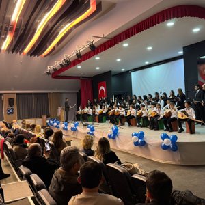İl Müdürümüz Sayın Emine BÖÇKÜN, “Aile Yılı Korosu” Etkinliğine Katıldı - fotoğraf 4