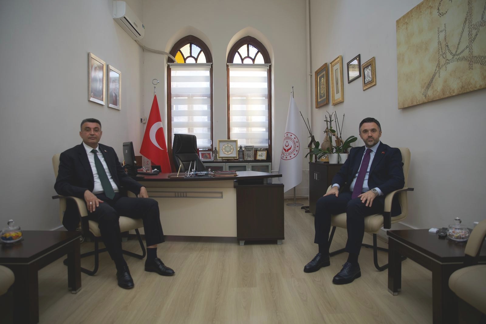 Kağıthane Kaymakamı Sn. Yüksel KARA, İl Müdürümüz Sn. Ömer TURAN’ı Makamında Ziyaret Etmiştir