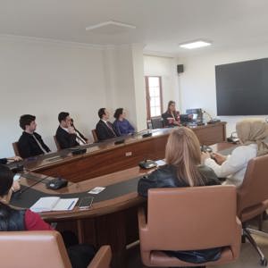 Edirne Ticaret İl Müdürlüğü personeline Kadına Yönelik Şiddetle Mücadele Eğitimi Verilmiştir. - fotoğraf 1