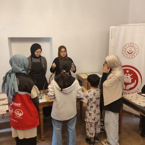 Sosyal ve Ekonomik Destek Hizmet Modelinden Yararlanan Çocuklarımıza Okul Destek Projesi Kapsamında Etkinlikler Düzenlemeye Devam Ediyoruz - fotoğraf 1