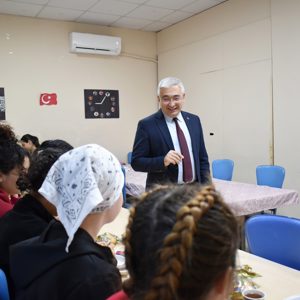 Çocuklarımızın güvenli, sağlıklı ve sevgi temelli bir ortamda hayata hazırlanmaları en temel önceliğimizdir - fotoğraf 3
