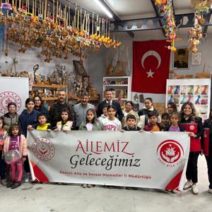 2025 Aile Yılı Kapsamında Ebeveyn Kaybı Yaşayan Çocuklara Yönelik Kültürel Atölye Programı Gerçekleştirildi - fotoğraf 10