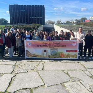 Bakanlığımız Koordinesinde Şehit ve Gazi Çocuklarına Yönelik Çanakkale Tarih ve Kültür Programı Yapıldı - fotoğraf 5