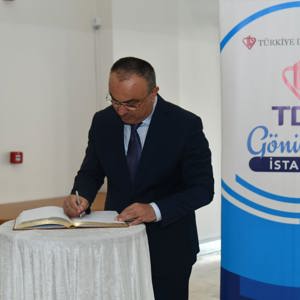 Altın Çağ Adlı Tiyatro Oyunu Koruma ve Bakım Altındaki Çocuklarımızın Başarılı Performansıyla Sahnelenerek İzleyicileriyle Buluştu - fotoğraf 7