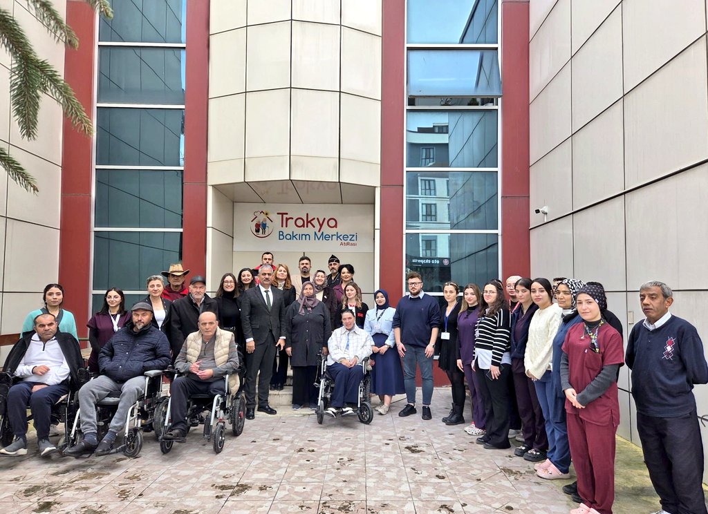 Fiziksel Engelli Merkezimize Anlamlı bir Ziyaret