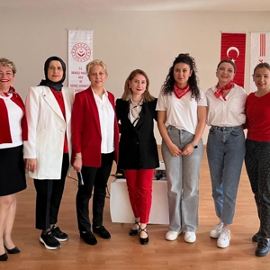 29 Ekim Cumhuriyet Bayramı Merkezefendi Sosyal Hizmet Merkezinde Coşkuyla Kutlandı - fotoğraf 8