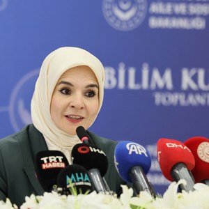 Bakanımız Göktaş, "Aile ve Sosyal Hizmetler Bakanlığı Bilim Kurulu Toplantısı"nda konuştu - fotoğraf 1