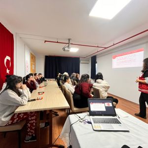 Gençlere Yönelik Şiddetle Mücadele Eğitimi Verildi - fotoğraf 2