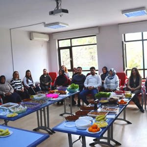 Karabük Aile Ve Sosyal Hizmetler İl Müdürlüğü Olarak Yerli Malı Haftası Kapsamında Bir Araya Geldik - fotoğraf 4