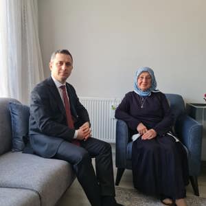 İl Müdürümüz Şehit Ailesini Ziyaret Etti. - fotoğraf 1
