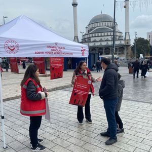İlimiz Genelinde ‘Dijital Dünyada Çocuk Hakları Sözleşmesi’ Kapsamında Farkındalık Faaliyetleri Başlatıldı - fotoğraf 4