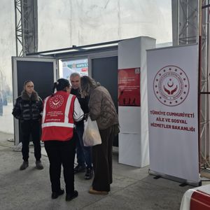 İlimiz Genelinde ‘Dijital Dünyada Çocuk Hakları Sözleşmesi’ Kapsamında Farkındalık Faaliyetleri Başlatıldı - fotoğraf 7