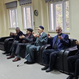 Gönüllü Gençlerden Huzurevi Sakinlerimize Anlamlı Ziyaret - fotoğraf 3
