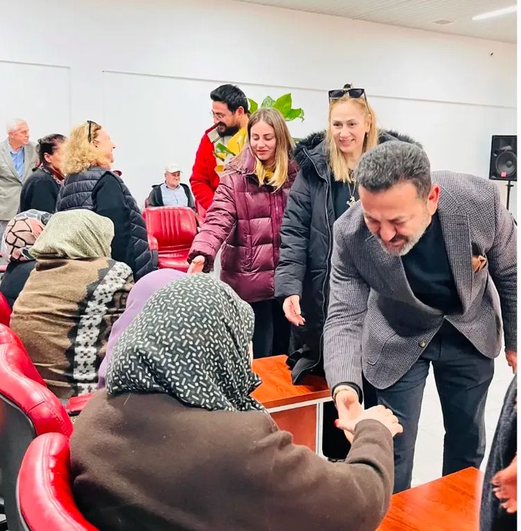 İl Müdürümüz Nejat İLHAN, Kıymetli Eşi ve Çocukları ile Birlikte Bilecik Huzurevi Müdürlüğünü Ziyaret Etti