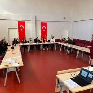 İl Müdürlüğümüzde Görev Yapan Meslek Elemanlarına Yönelik ''Afet ve Acil Durumlarda Psikososyal Destek Farkındalık Eğitim'' Gerçekleştirildi - fotoğraf 1