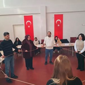 İl Müdürlüğümüzde Görev Yapan Meslek Elemanlarına Yönelik ''Afet ve Acil Durumlarda Psikososyal Destek Farkındalık Eğitim'' Gerçekleştirildi - fotoğraf 3