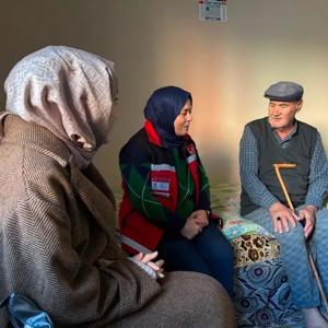 ''4 Kuşak 5 Kuşak Bir Arada Yaşayan Aile Ziyareti'' Kapsamında Ziyaretler Gerçekleştirildi - fotoğraf 3