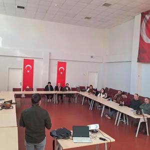 Müdürlüğümüz Meslek Elemanlarına Yönelik ''Çocuk Hizmetlerine Yönelik Bireysel ve Grup Görüşme Teknikleri'' Konulu Eğitim Gerçekleştirildi - fotoğraf 1