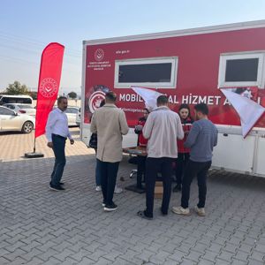 Mobil Sosyal Hizmet Aracı ile Gaziantep’in Tüm İlçelerinde Sahada Hizmet - fotoğraf 3