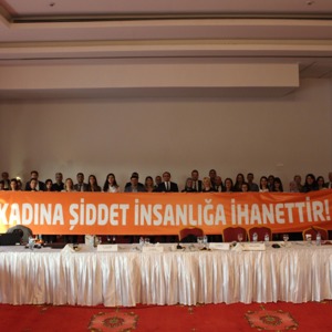 Kadına Yönelik Şiddete Karşı Uluslararası Mücadele Günü Etkinlikleri - fotoğraf 1