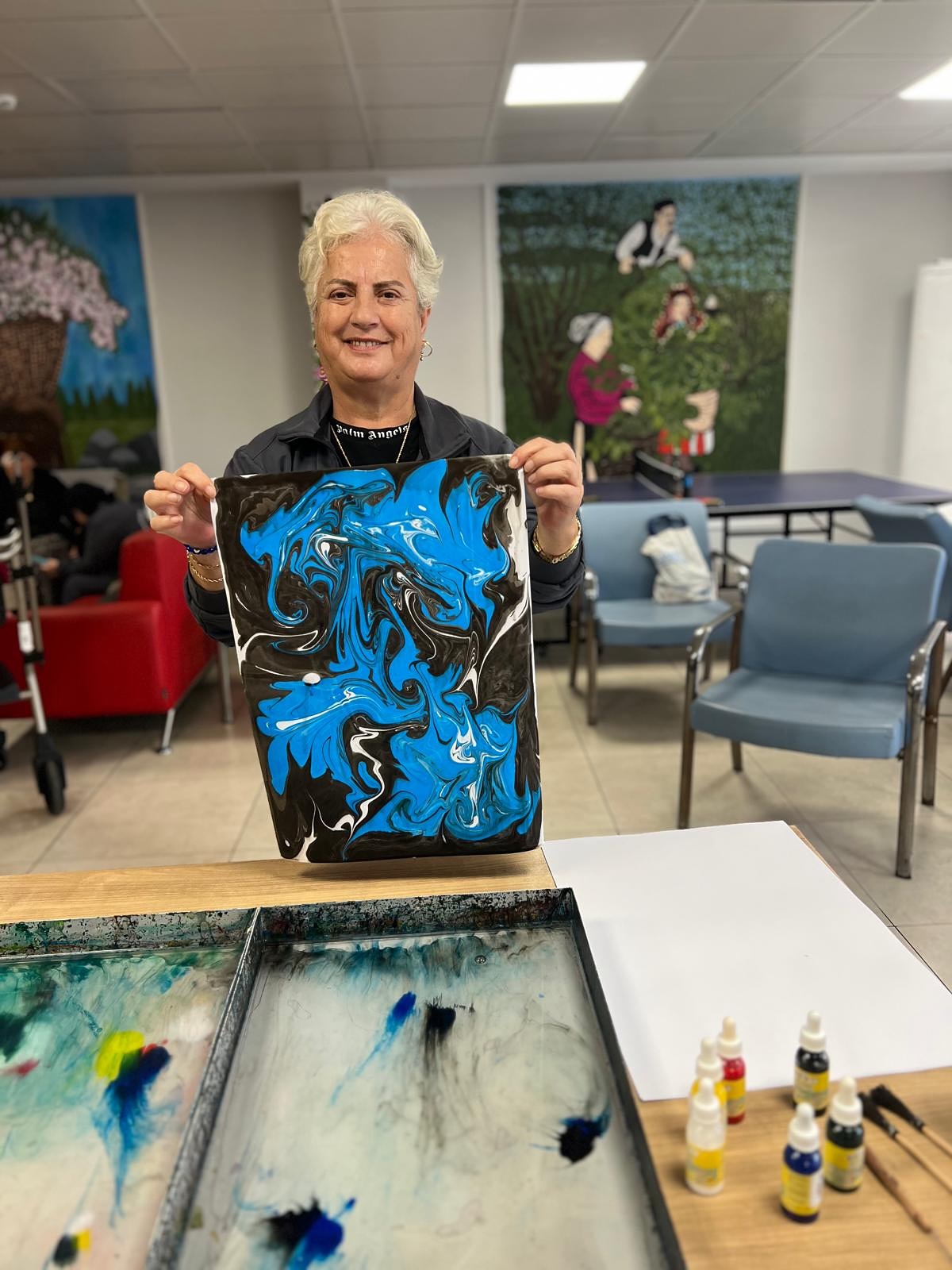 Fatsa’da Yaşlı Ellerde Sanat Açtı: Huzurevinde Ebru Mesaisi