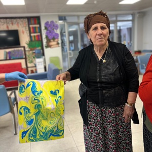 Fatsa’da Yaşlı Ellerde Sanat Açtı: Huzurevinde Ebru Mesaisi - fotoğraf 7