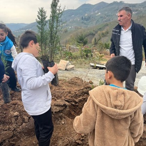 11 Kasım Milli Ağaçlandırma Günü, bu yıl “2025 Aile Yılı” kapsamında ilimizde bağlı kuruluşlarımız tarafından anlamlı etkinliklerle kutlandı. - fotoğraf 3