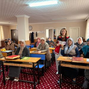 “Kadına Yönelik Şiddetle Mücadele ile Erken Yaşta ve Zorla Evliliklerle Mücadele Bilgilendirme Eğitimi - fotoğraf 3