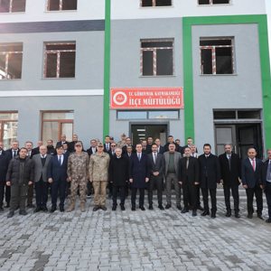 Valimiz Sayın Ahmet Karakaya, Güroymak İlçemizde ziyaret ve incelemelerde bulundu - fotoğraf 2