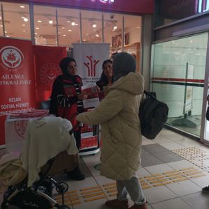 Dijital Dünyada Çocuk Hakları Sözleşmesi Bilgilendirmesi Yapıldı. - fotoğraf 1
