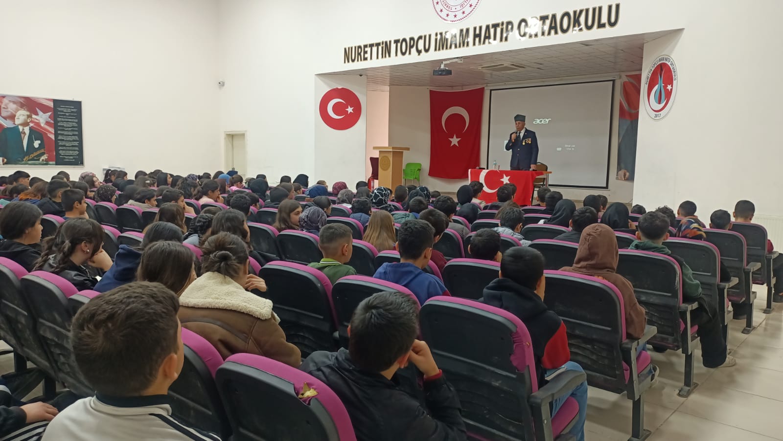 Nurettin Topçu İmam Hatip Ortaokulu’nda “Vatan ve Kahramanlık Buluşmaları”