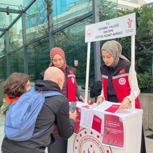 İl Genelinde Sahaya Çıkan Ekiplerimiz 'Dijital Dünyada Çocuk Hakları Sözleşmesi' Kapsamında Farkındalık Çalışmalarına Devam Ediyor - fotoğraf 1