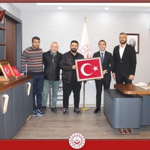 Öz-Büro İş Sendikası Gaziantep İl Temsilci Başkanı Mehmet YİĞİT, İl Müdürümüz M.Ferdi BOZKURT’a hayırlı olsun ziyaretinde bulundular - fotoğraf 1