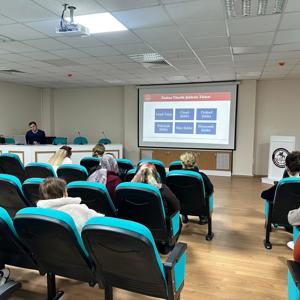 Kadına Yönelik Şiddetle Mücadelede Kamu Personeline Yönelik Farkındalık Seminerleri Gerçekleştirildi - fotoğraf 6