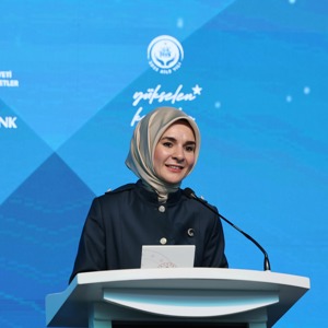 Bakanımız Göktaş "Yükselen Kadınlar: Kendi İşim, Benim İzim" Eğitim Programında Konuştu - fotoğraf 1