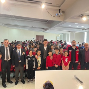 Gençler Kahramanlarla Buluştu: Vatan Sevgisi Birinci Ağızdan Anlatıldı - fotoğraf 1