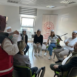 Ordu GSB Arama Kurtarma Ekibine "Psikolojik İlk Yardım" Eğitimi - fotoğraf 1