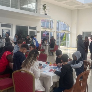 SED Kapsamındaki Çocuklar İçin Anlamlı Etkinlik: Renkler ve Oyunlarla Sosyal Gelişim - fotoğraf 3