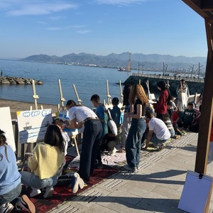 Ordu Üniversitesi Güzel Sanatlar Fakültesi bünyesinde faaliyet gösteren Güzel Sanatlar Kulübü öğrencileri ile ortaklaşa düzenlenen etkinlikte, çocuklar keyif dolu bir gün geçirdi.  - fotoğraf 3